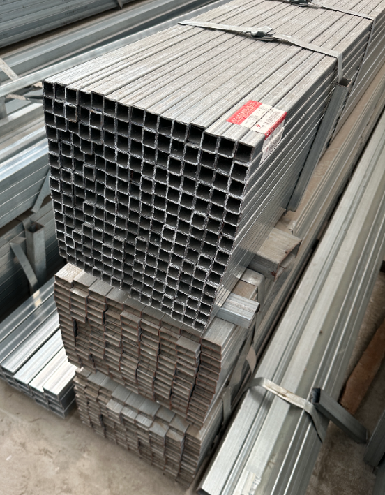 南阳现货供应30*50*2镀锌方管50*80*3.0 20*20*1.5 20*40*2.0规格齐全